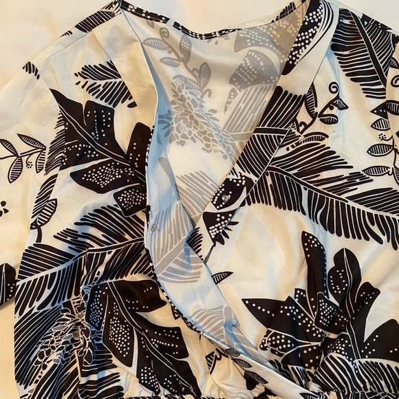 Black and White Wrap Romper - Picture 3 of 3